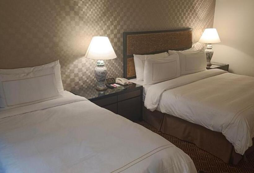اتاق لوکس با تخت بزرگ, Grand Millennium Hotel Kuala Lumpur