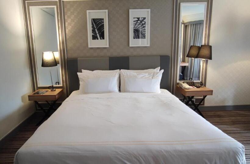 اتاق کلاب, Grand Millennium Hotel Kuala Lumpur