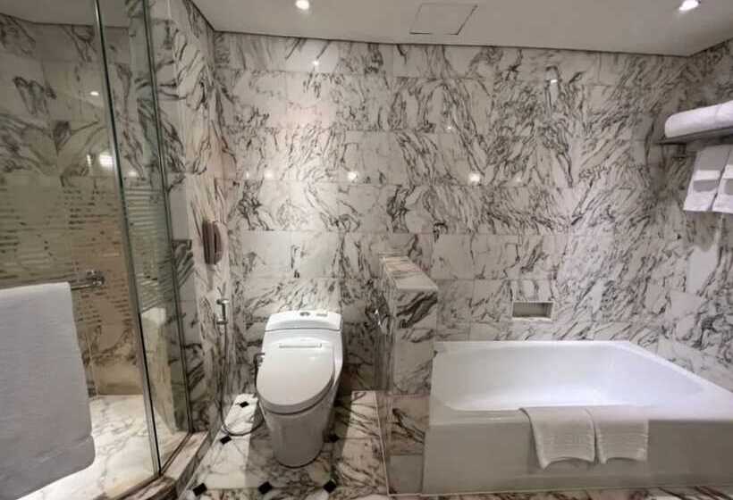 اتاق خانوادگی, Grand Millennium Hotel Kuala Lumpur