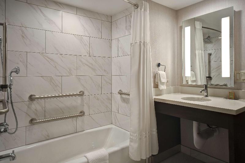 اتاق لوکس, Grand Millennium Hotel Kuala Lumpur