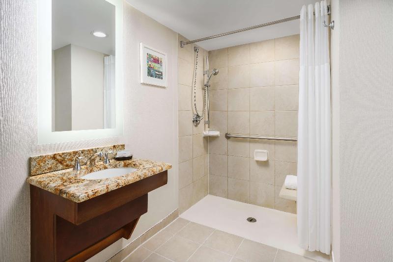 اتاق لوکس, Grand Millennium Hotel Kuala Lumpur