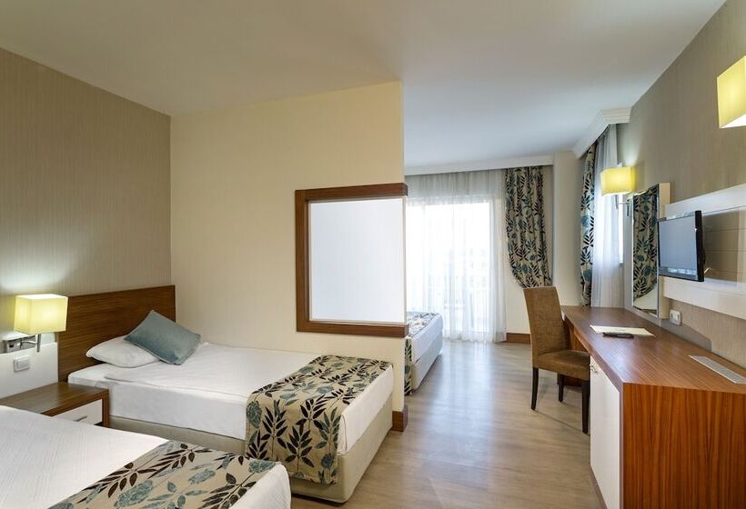 اتاق خانوادگی, Greenwood Kemer Resort