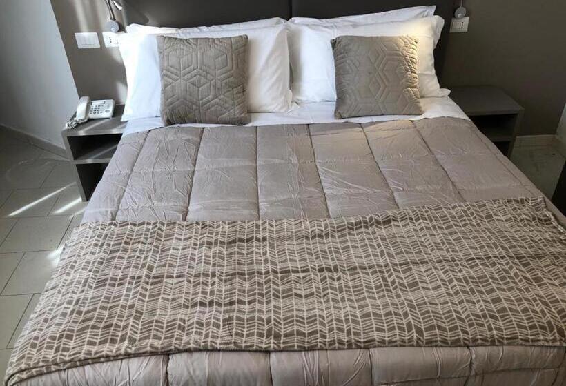 اتاق استاندارد, Inn