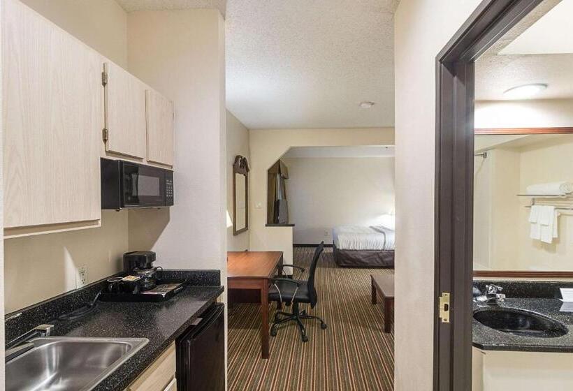 سوئیت برای معلولان, Quality Inn & Suites West Chase