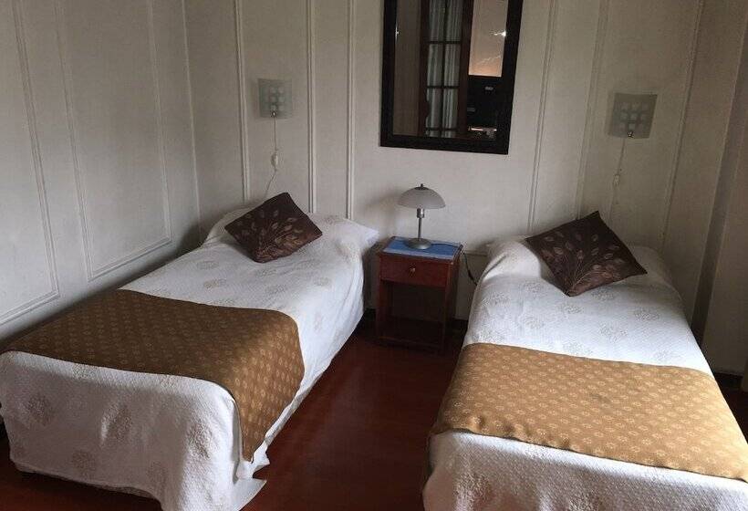 اتاق استاندارد, Quito