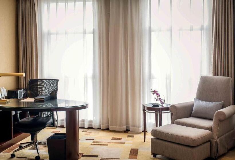 Executive-Zimmer Kingsize Bett, Sheraton Guiyang