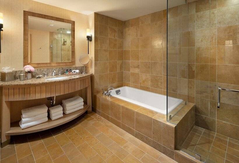 سوئیت با چشم‌انداز رودخانه, Suncadia Resort