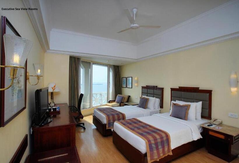 اتاق اجرایی با چشم‌انداز دریا, Vivanta Ernakulam, Marine Drive