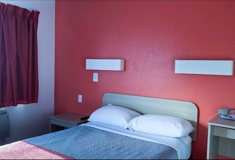 اتاق استاندارد با تخت دوبل برای معلولان, Motel 6goodlettsville, Tn  Nashville