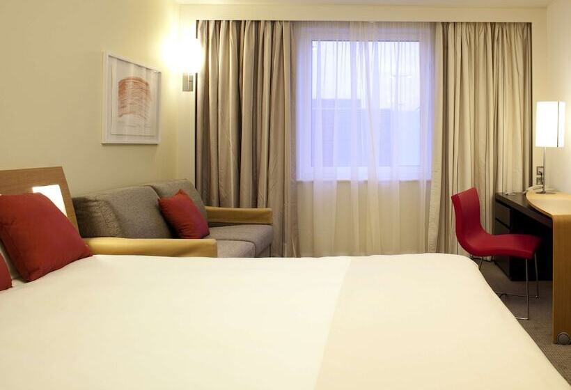 Superior Room, Novotel Liverpool Centre