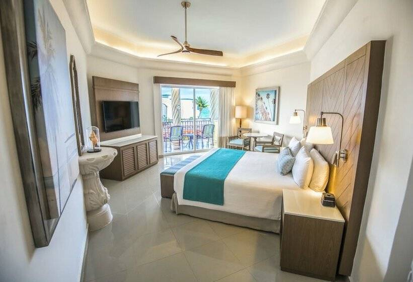 Junior Suite met Uitzicht op Zee, Wyndham Alltra Playa Del Carmen Adults Only All Inclusive