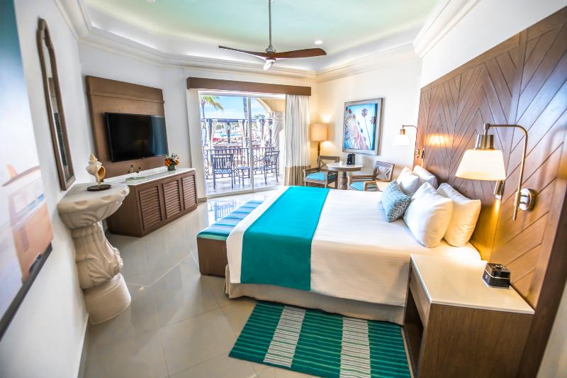 سوییت جونیور با چشم‌انداز دریا, Wyndham Alltra Playa Del Carmen Adults Only All Inclusive