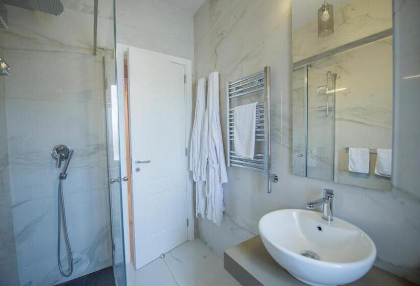 اتاق لوکس, Milazzo Aeolian Sea Port B&b