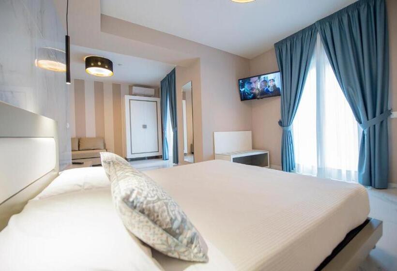 سوییت جونیور لوکس, Milazzo Aeolian Sea Port B&b