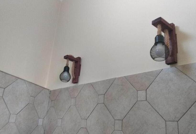 اتاق لوکس, B&b Vecchia Darsena