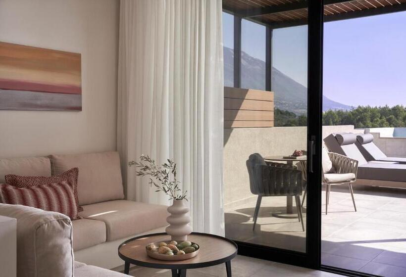 سوییت جونیور با چشم‌انداز دریا, Celestial All Suites