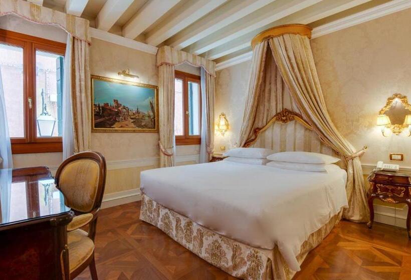 Quarto Prestige, Canal Grande