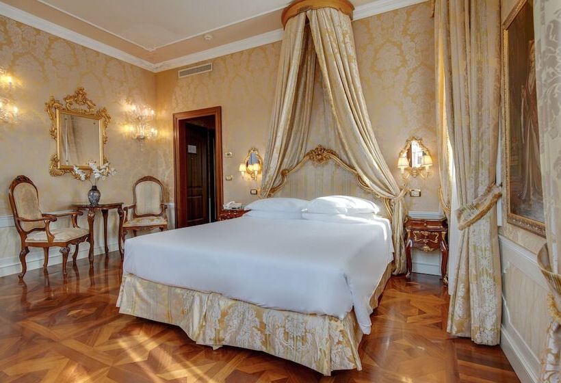 Chambre Prestige, Canal Grande