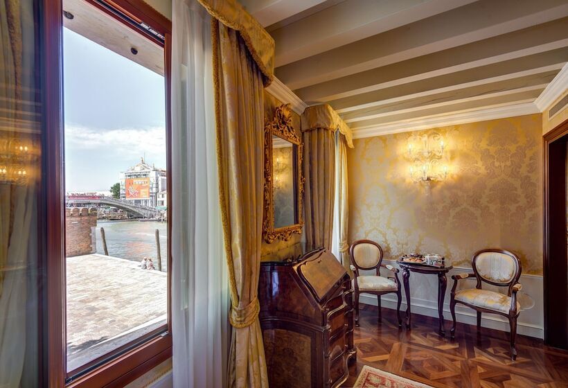 Chambre Prestige, Canal Grande