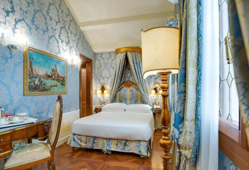 Quarto Prestige, Canal Grande