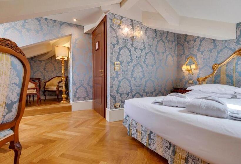 Quarto Prestige, Canal Grande