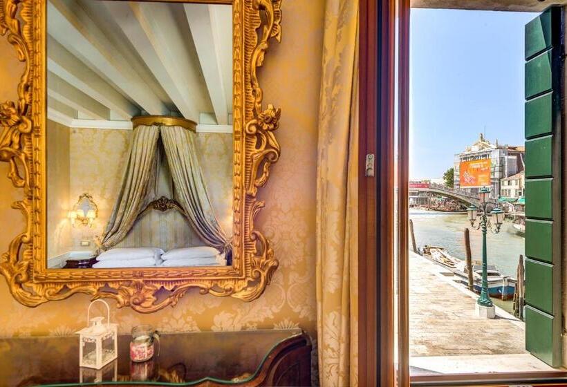 Quarto Prestige, Canal Grande