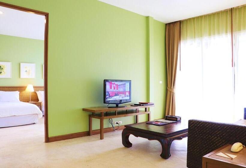 سوییت خانوادگی, Centara Chaan Talay Resort And Villas Trat