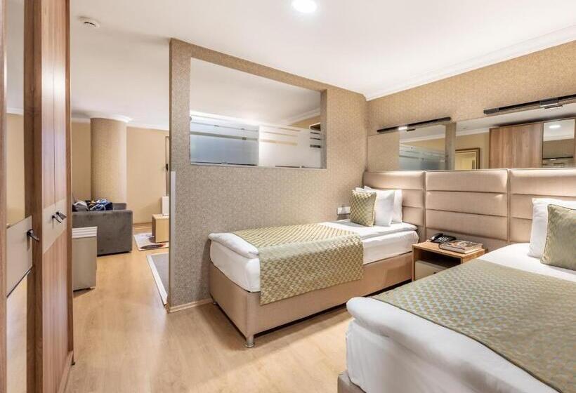 اتاق استاندارد چهار تخته, Gallery Residence & Hotel Nişantaşı