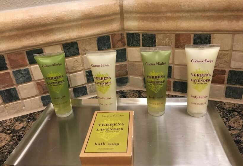 استودیوی پریمیوم, Hilton Club West 57th Street New York