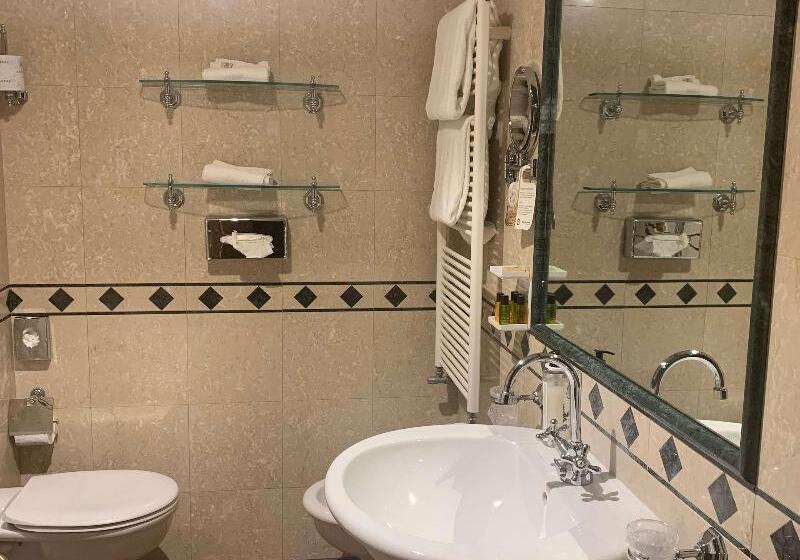 اتاق سوپریور سه تخته, Inkai