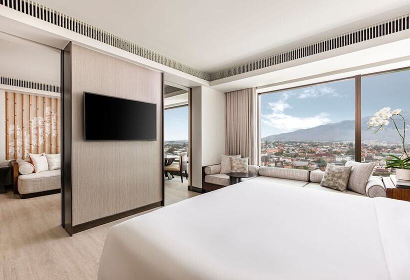 سوییت اجرایی, Chiang Mai Marriott