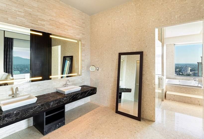 سوئیت سلطنتی 2 خوابه, Chiang Mai Marriott