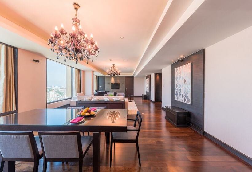 سوییت اجرایی, Chiang Mai Marriott