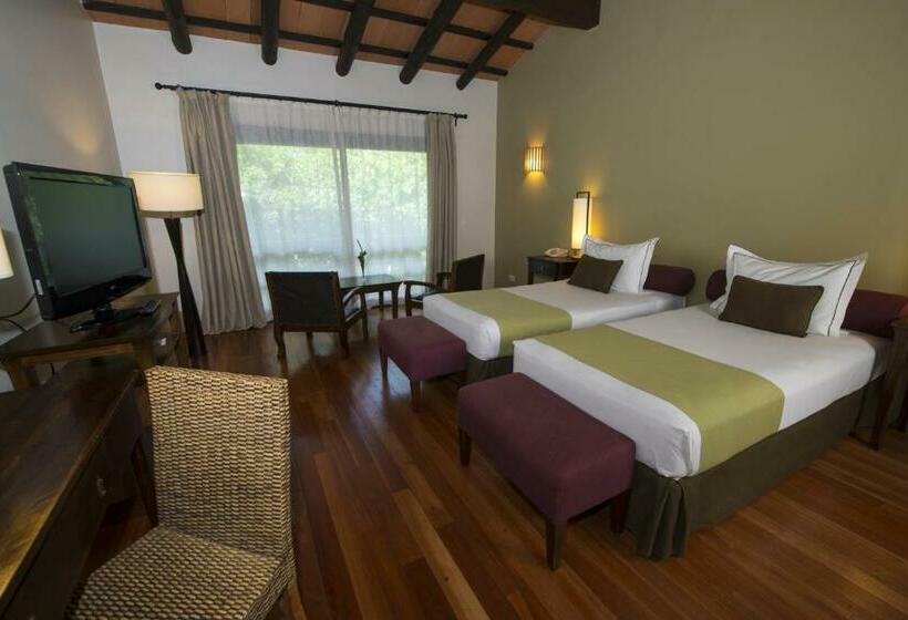 Standard Studio, Loi Suites Iguazu