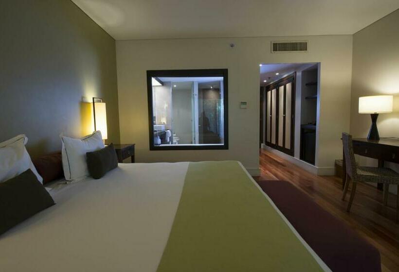 Standard Studio, Loi Suites Iguazu