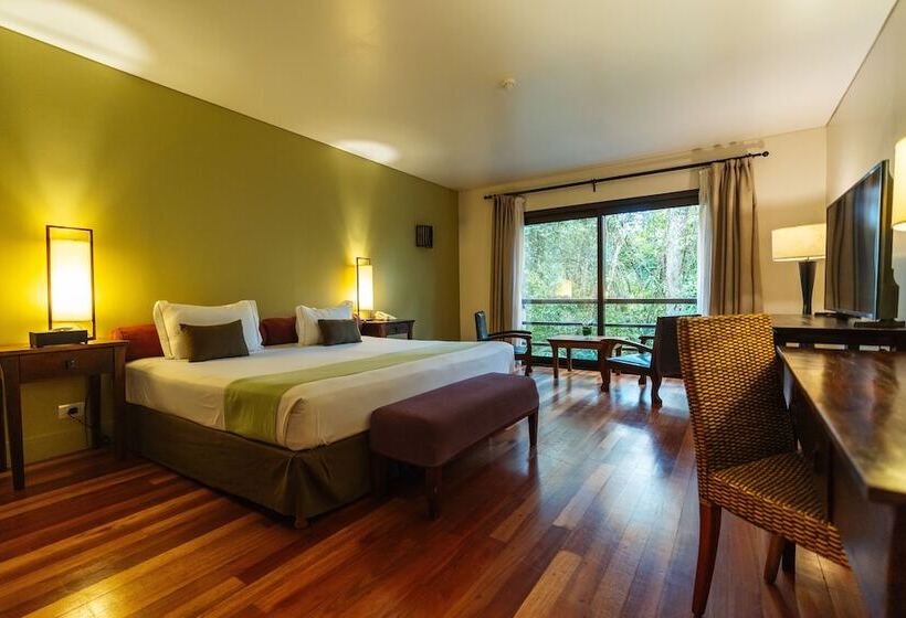 استودیوی استاندارد, Loi Suites Iguazu