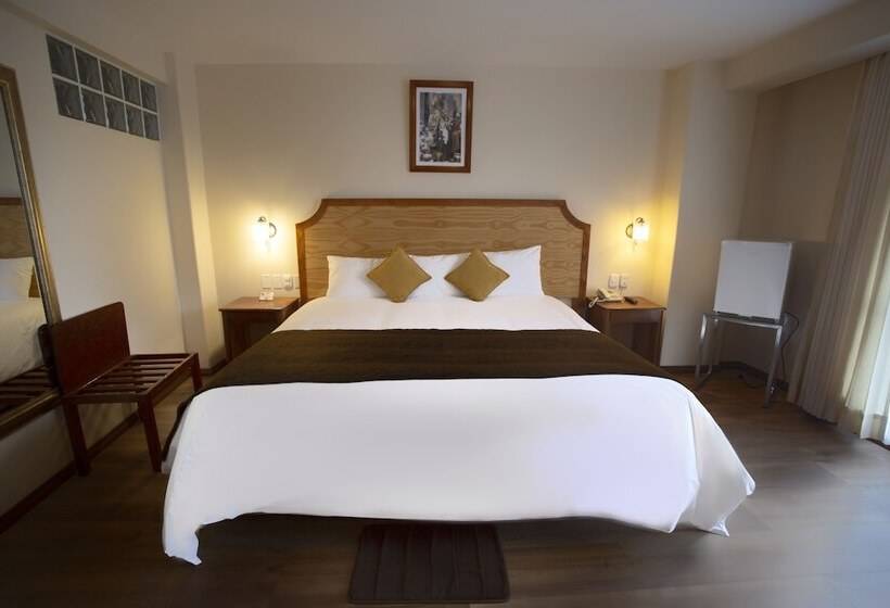 Standard Room, Sol Plaza