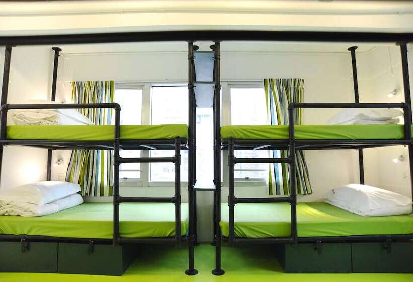 Bed in Shared Room, Yesinn @ymt