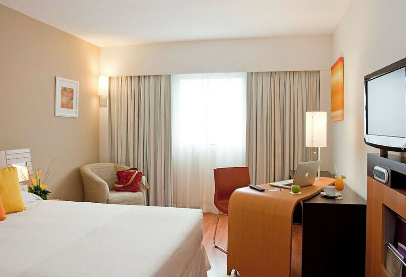חדר אקזקיוטיב, Novotel Lima San Isidro