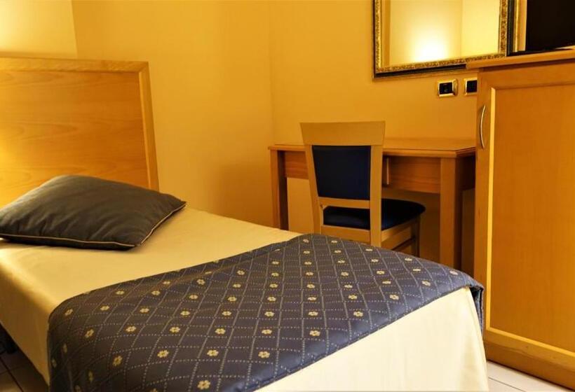 اتاق استاندارد یک نفره, Bristol