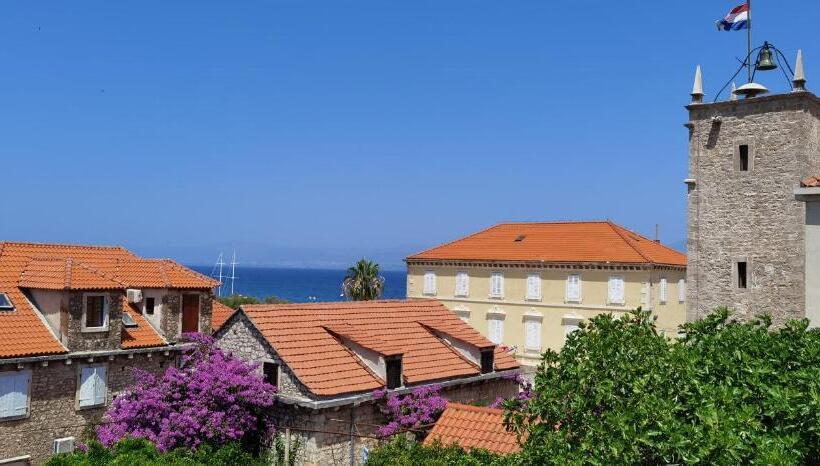 اتاق استاندارد با چشم‌انداز دریا, Apartments Neva Supetar