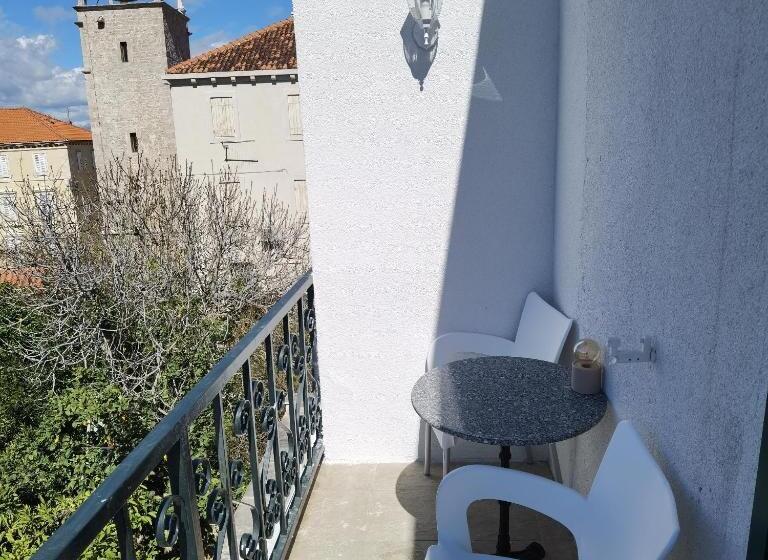 اتاق استاندارد با چشم‌انداز دریا, Apartments Neva Supetar