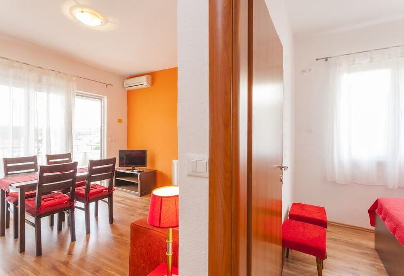 آپارتمان 1 خوابه با بالکن, Apartments & Rooms Alagic