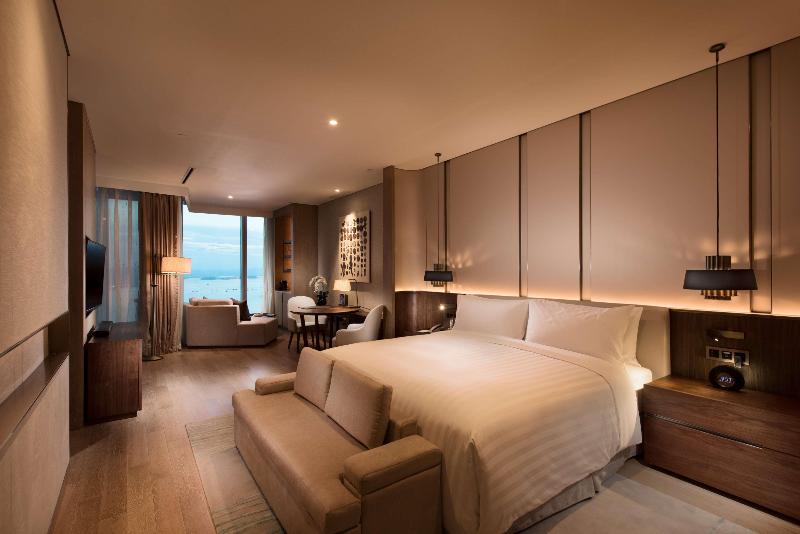 اتاق لوکس چهار تخته, King's Resort & Spa
