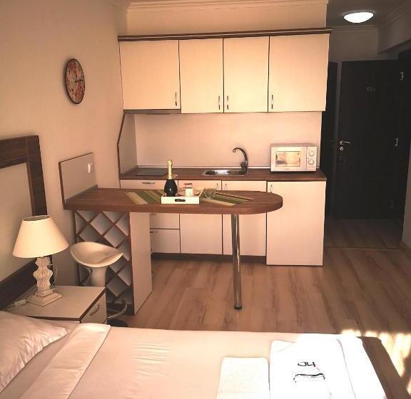 Номер Deluxe Вид на Море Боковой, Olymp Apart Complex
