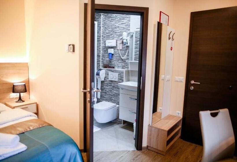 اتاق استاندارد, Guest House Vila Moj Mir