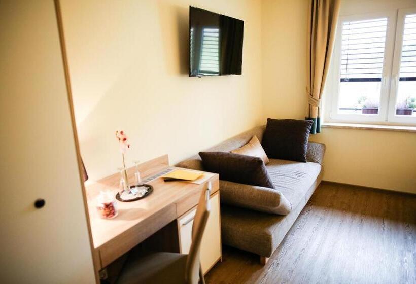 اتاق استاندارد, Guest House Vila Moj Mir