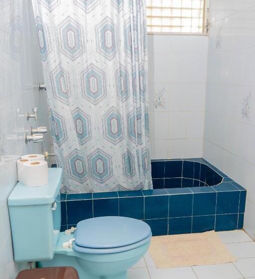 اتاق استاندارد سه نفره, Hostal Familiar Argeñal