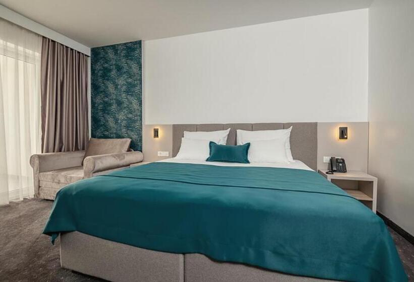 اتاق سوپریور با چشم‌انداز دریا, Marea Hotel & Spa