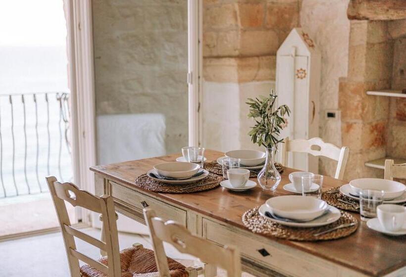 سوییت سوپریور با چشم‌انداز دریا, Tre Archi Suite & Relais